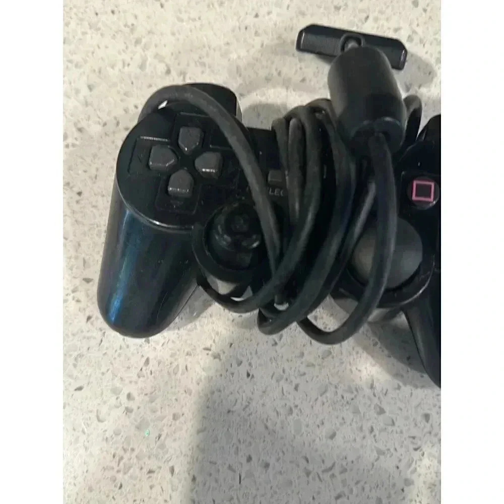 PlayStation controller‎ bundle   Th - Picture 7 of 7
